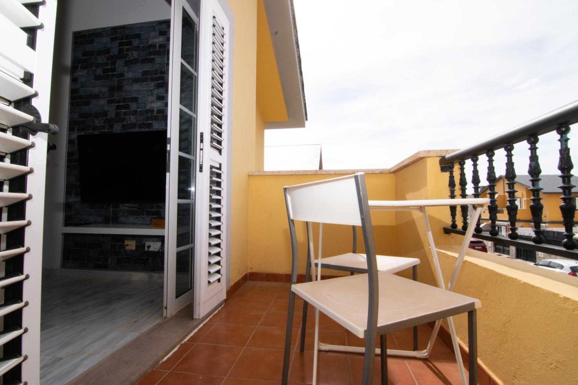 Castillo del Romeral The Safe Point Suites Castillo מראה חיצוני תמונה