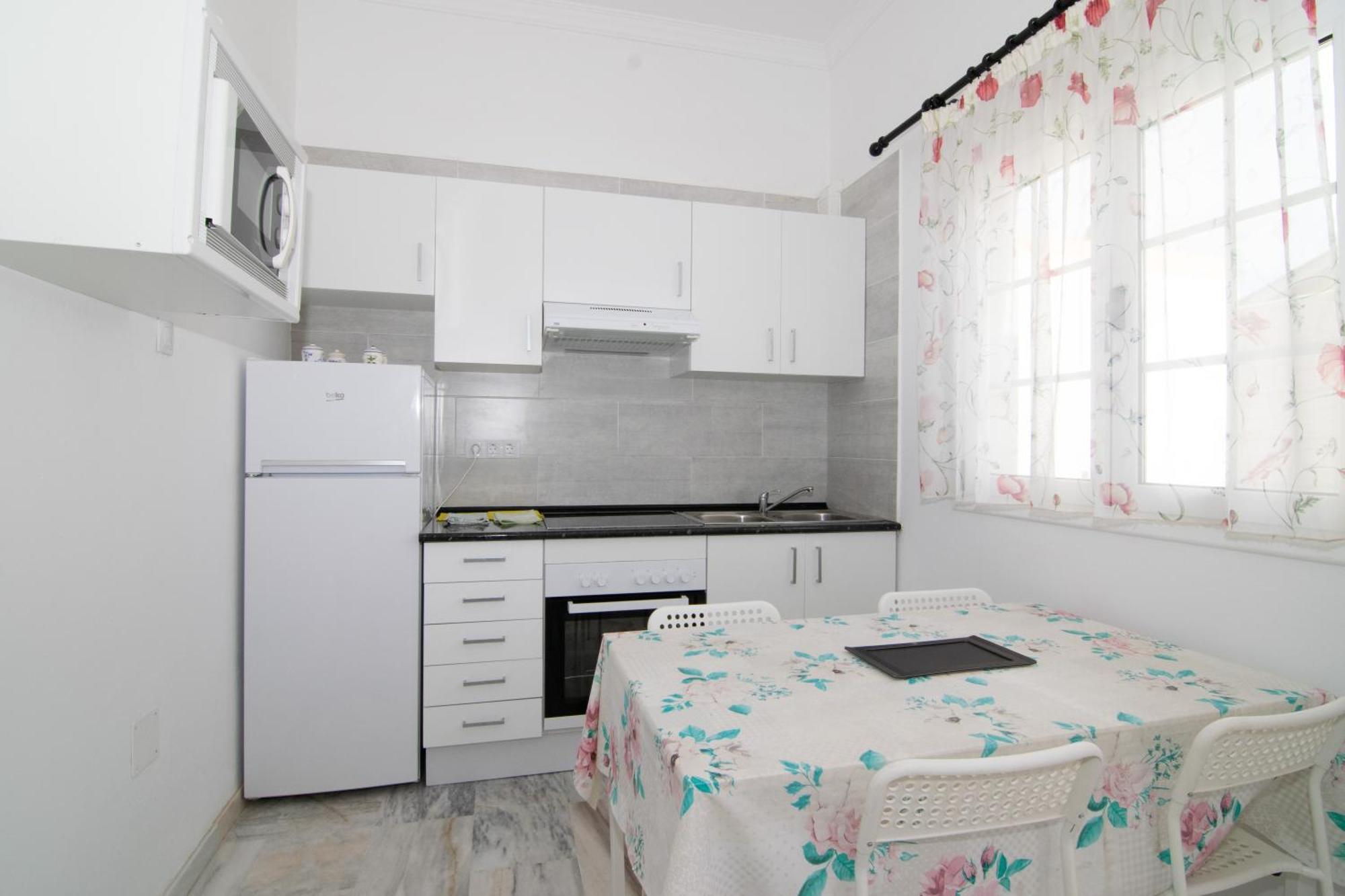 Castillo del Romeral The Safe Point Suites Castillo מראה חיצוני תמונה