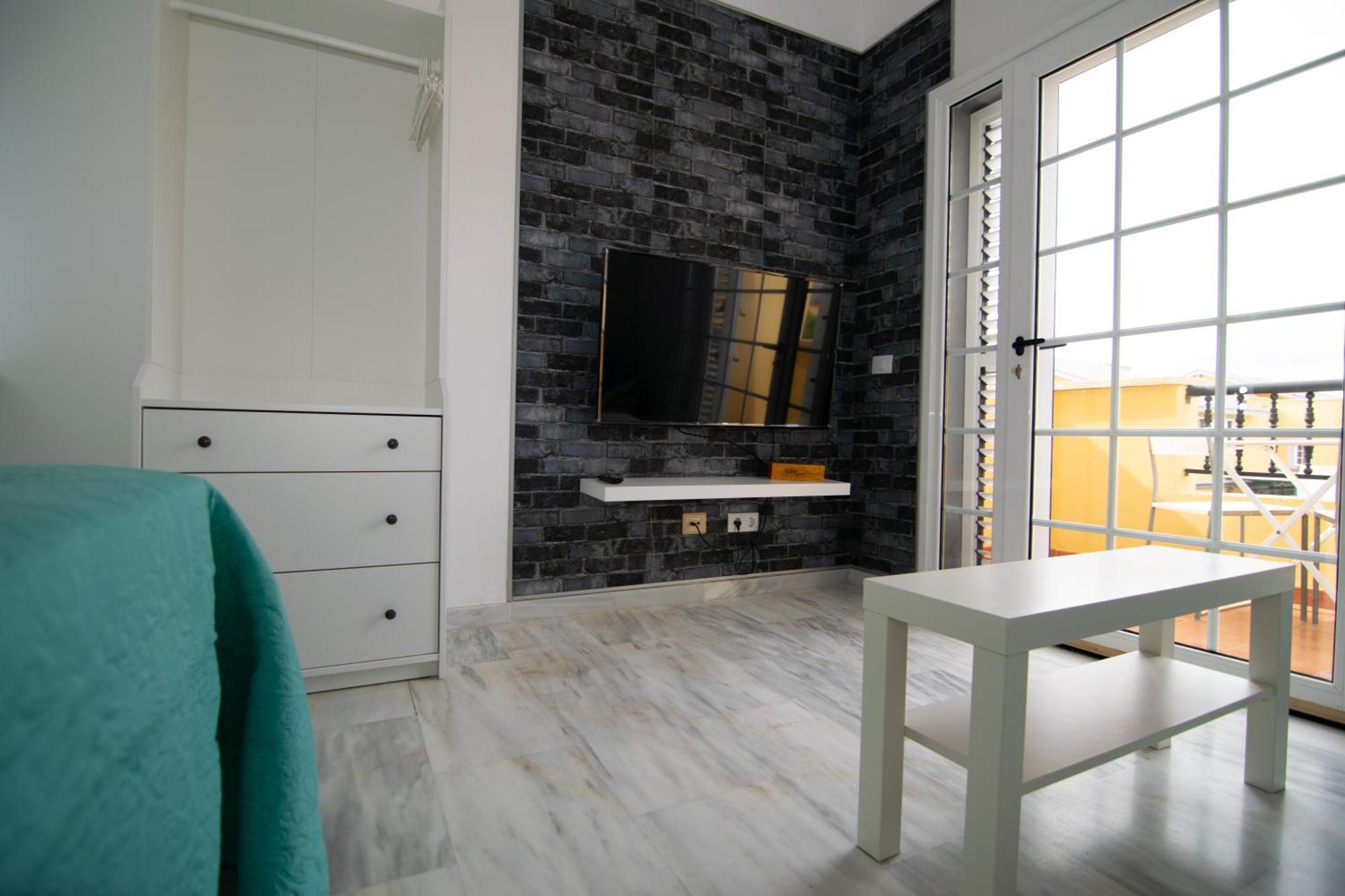 Castillo del Romeral The Safe Point Suites Castillo מראה חיצוני תמונה