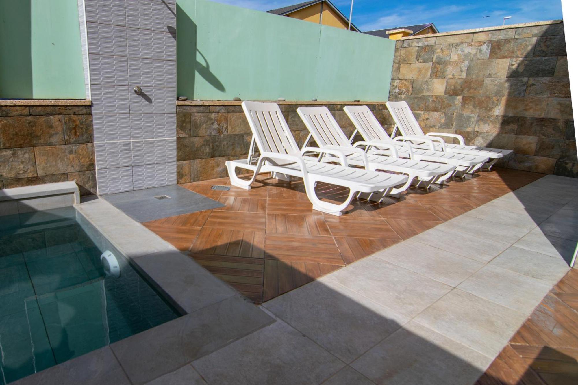 Castillo del Romeral The Safe Point Suites Castillo מראה חיצוני תמונה